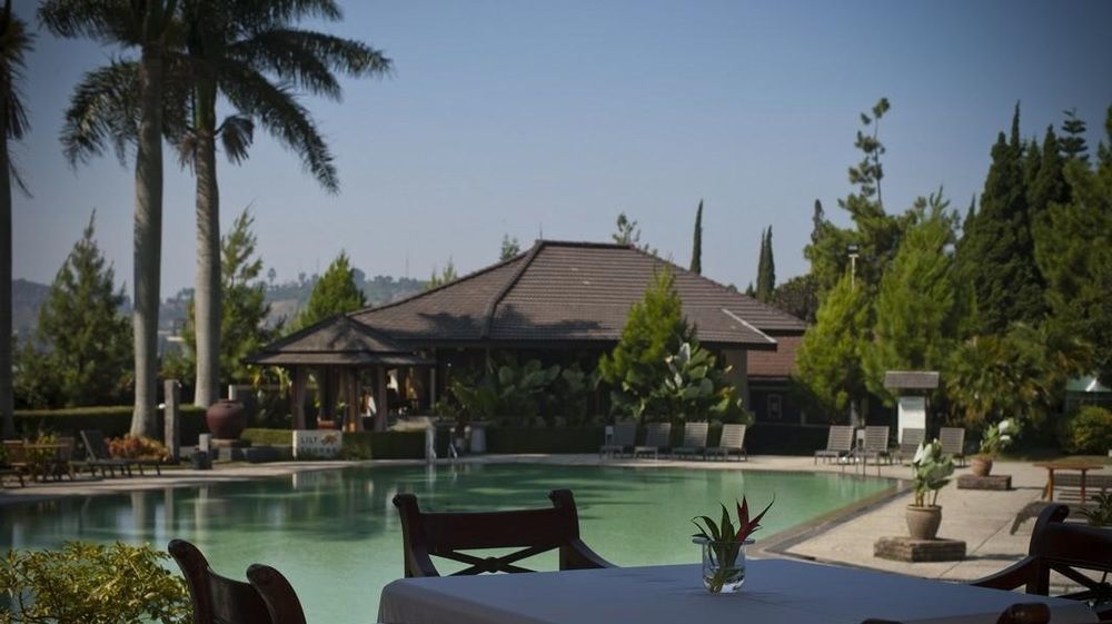 Hotel Puteri Gunung Lembang