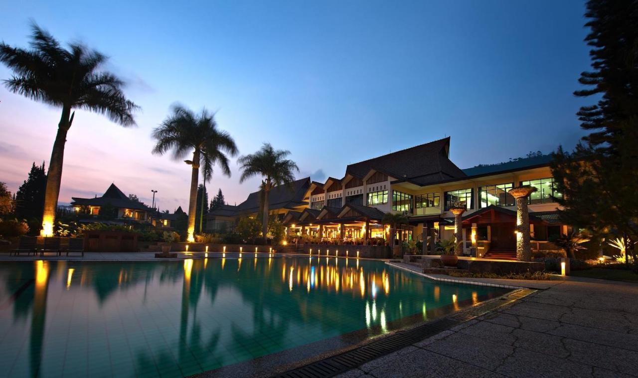 Hotel Puteri Gunung Lembang